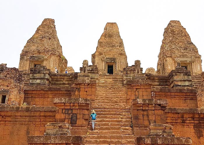 angkor-eastern-mebon-700-1