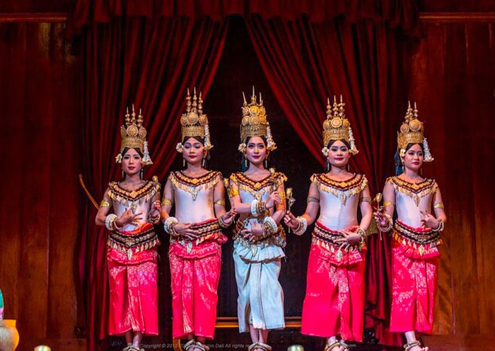 apsara-dance-performance-700-1