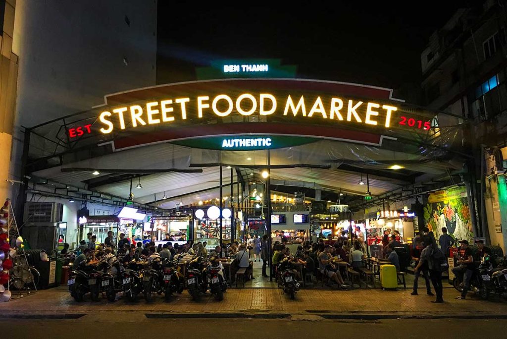 ben-thanh-street-food-market-1