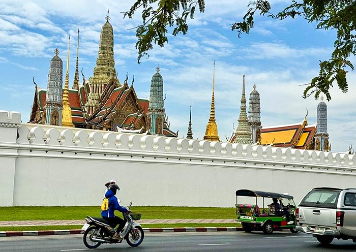 grand-palace-bangkok-700-2