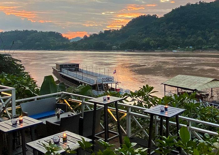mekong-river-sunset-luang-prabang-700-1