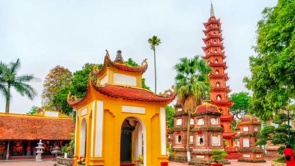 the-11-storey-stupa-tran-quoc-pagoda