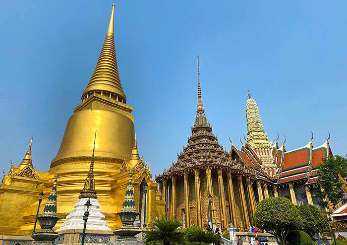 wat-phra-kaew-bangkok-700-2